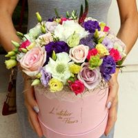 Aranjament floral - trandafiri, eustoma, minirose