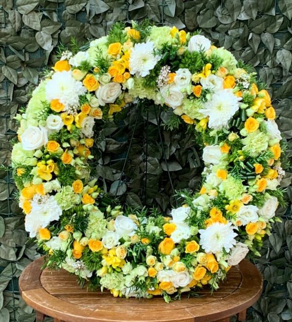 Coroana funerară Caroline diametru 64 centimetri