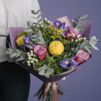 Buchet cu flori colorate Amelie