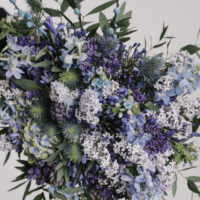 Buchet cu liliac, oxypetalum și zambile