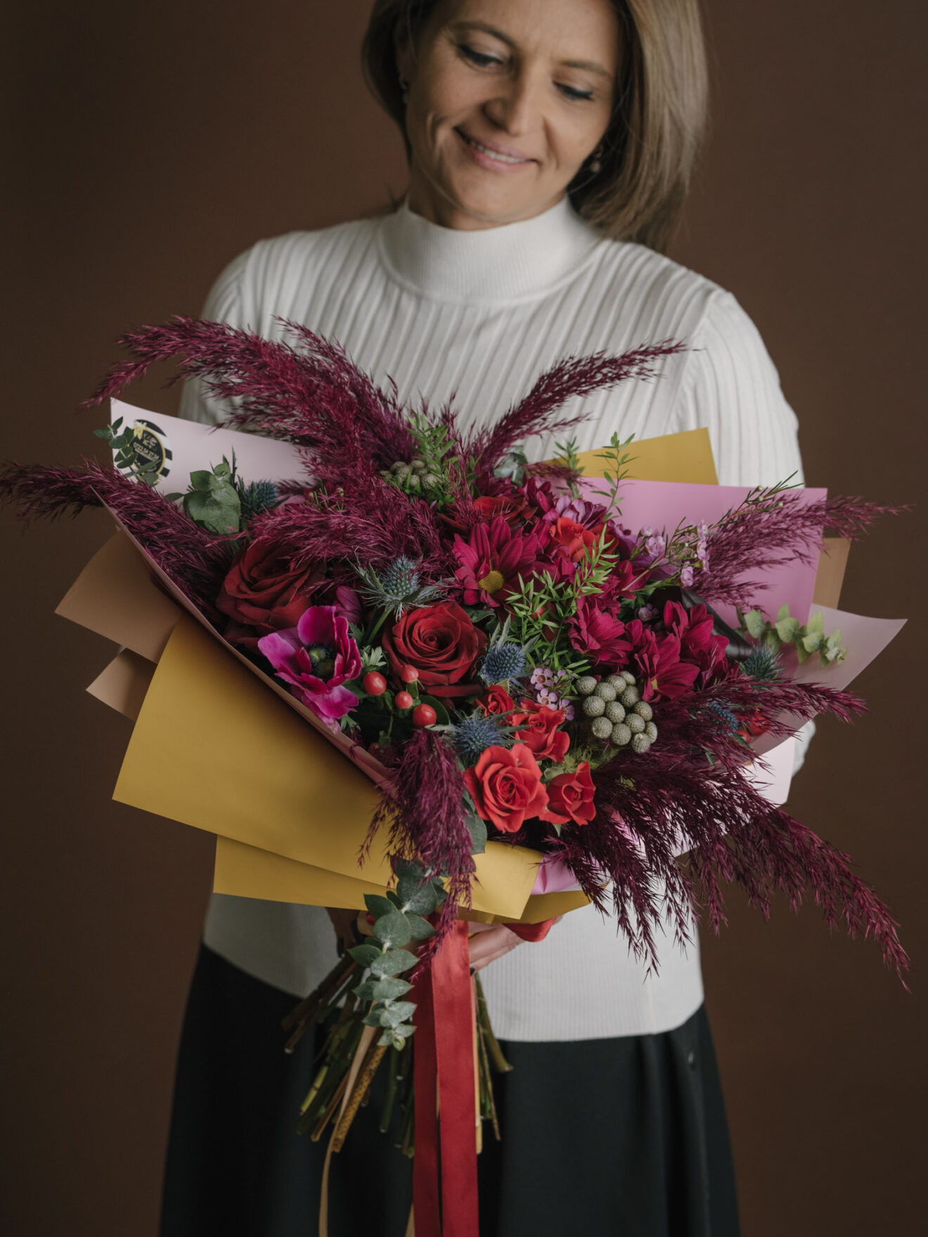 Buchet-de-flori-in-culori-intense
